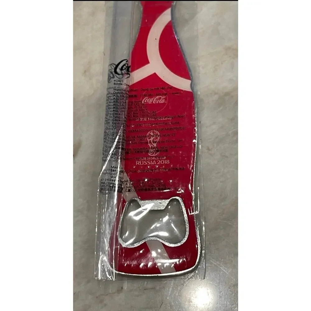 coca-cola bottle opener new in pckg  FIFA 2018